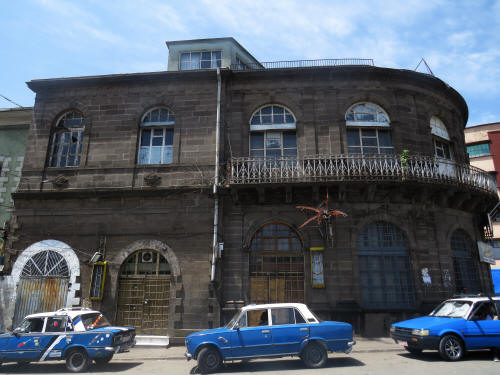 TOURIST ATTRACTIONS ADDIS ABABA: OLD CHURCHES, PARKS, CLIMATE: Mercato district with oldest Abyssianian Bank branch